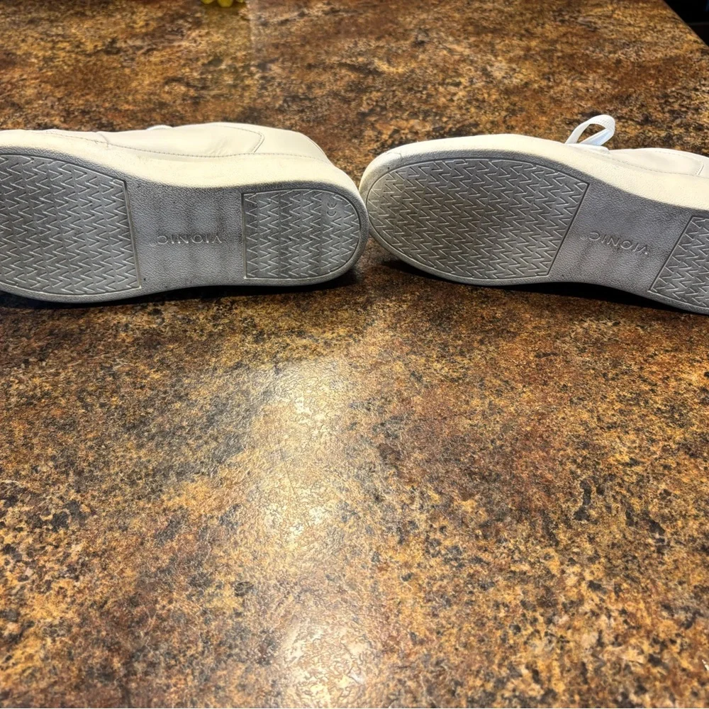 Vionic White Athletic Shoes for Women - Picture 4 of 4